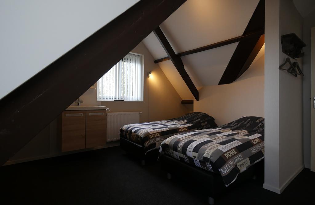 Visserslust - Woonboten & Appartementen フィンケフェーン 部屋 写真